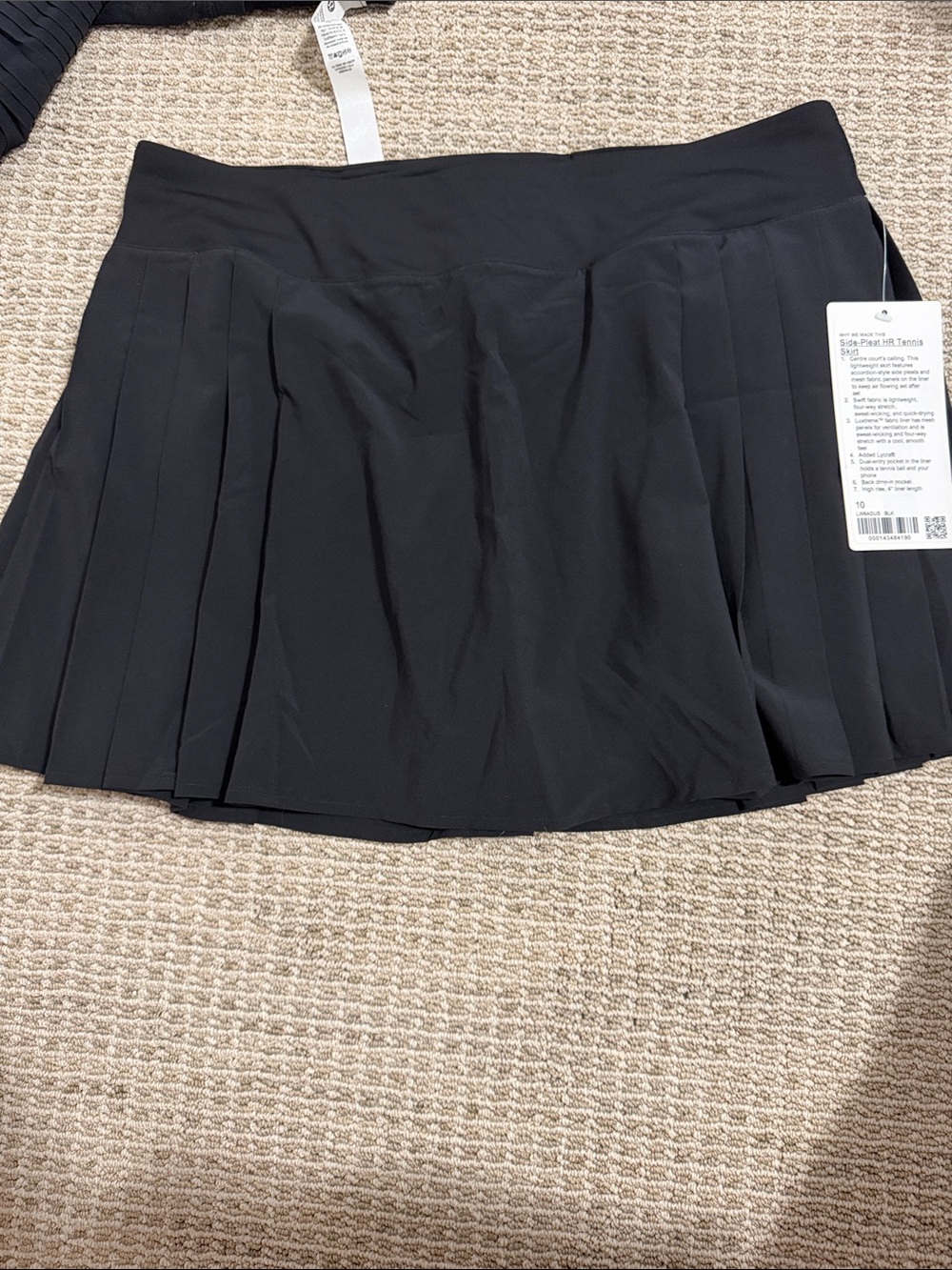 lululemon side-pleat HR tennis skirt